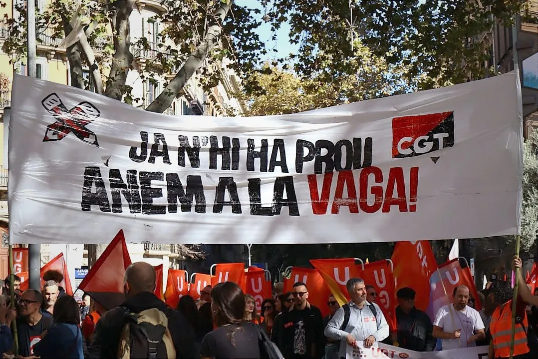 Els sindicats d'educació del Penedès escalfen motors de cara a la vaga general de l'11 de febrer