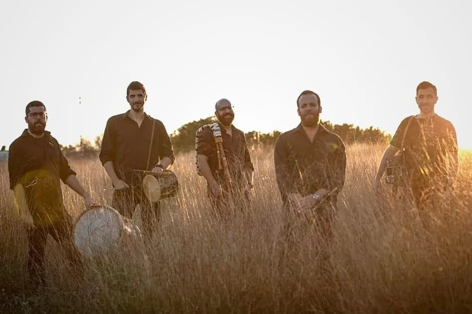 Filibusters aspira al premi de millor disc folk als Premis Enderrock amb "Rondinaires Il·lustrats"